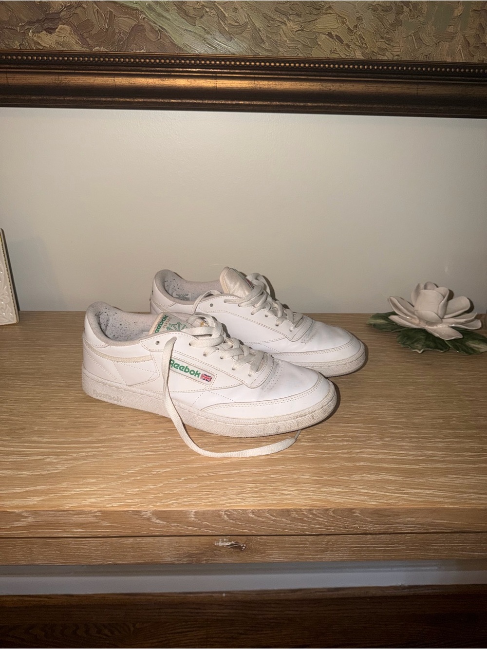 Reebok men’s  White Low-Top Sneakers with Green Logo Accent